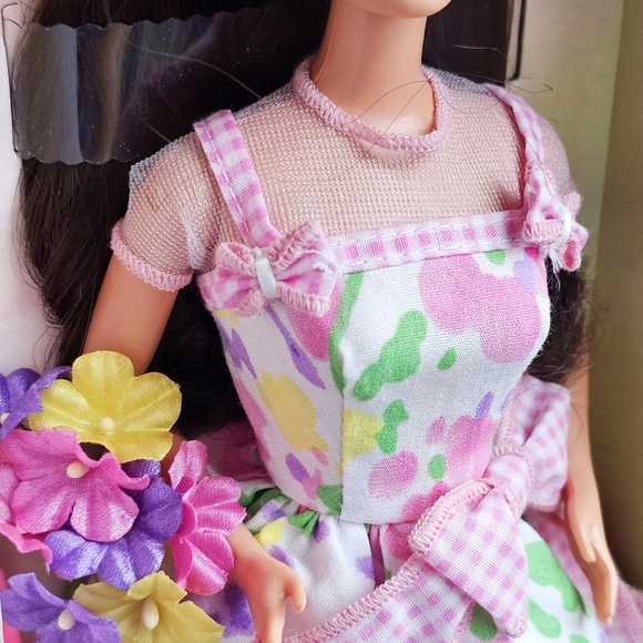 NEW Barbie Special Edition Avon Exclusive 1996 Spring Petals Colorful Doll - Picture 3 of 16